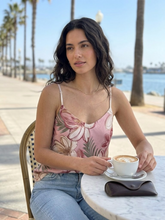 Load image into Gallery viewer, FLORAL SILKY TANK TOP
