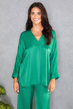 Load image into Gallery viewer, 19.1608 SATIN OVERSIZED BLOUSE
