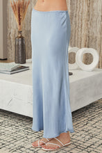 Load image into Gallery viewer, 9298 SILKY MAXI SKIRT
