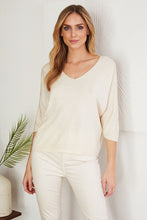 Load image into Gallery viewer, 12297 STAR PRINT KNIT TOP
