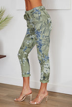 Load image into Gallery viewer, 21282 FLORAL JOGGERS
