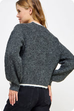 Load image into Gallery viewer, 4723 ROSE SWEATER
