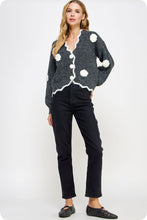 Load image into Gallery viewer, 4723 ROSE SWEATER
