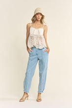 Load image into Gallery viewer, Sweetheart Lace Cami Top
