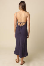 Load image into Gallery viewer, Ellen Linen Open-back Maxi Dress N
