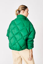 Load image into Gallery viewer, GIGLIA JACKET
