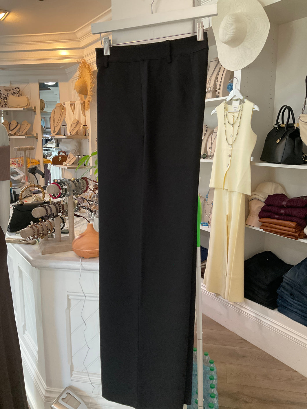 2506 BLK PANTS