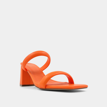 Load image into Gallery viewer, FARAH HEEL
