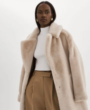 Load image into Gallery viewer, LINNEA FUR COAT

