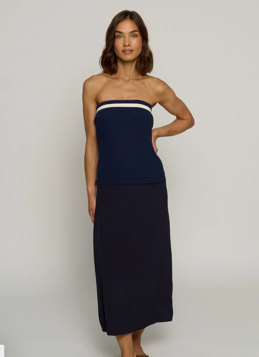 3163 STRAPLESS DRESS