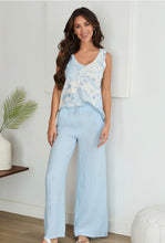 Load image into Gallery viewer, 237 SPRING PRINT SHIMMER TANK
