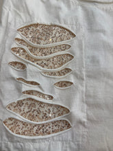 Load image into Gallery viewer, 41676 SEQUIN PATCH TOP
