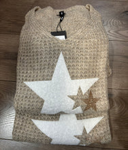 Load image into Gallery viewer, 2495 STAR V-NECK
