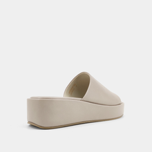 Load image into Gallery viewer, LOURDES SANDAL
