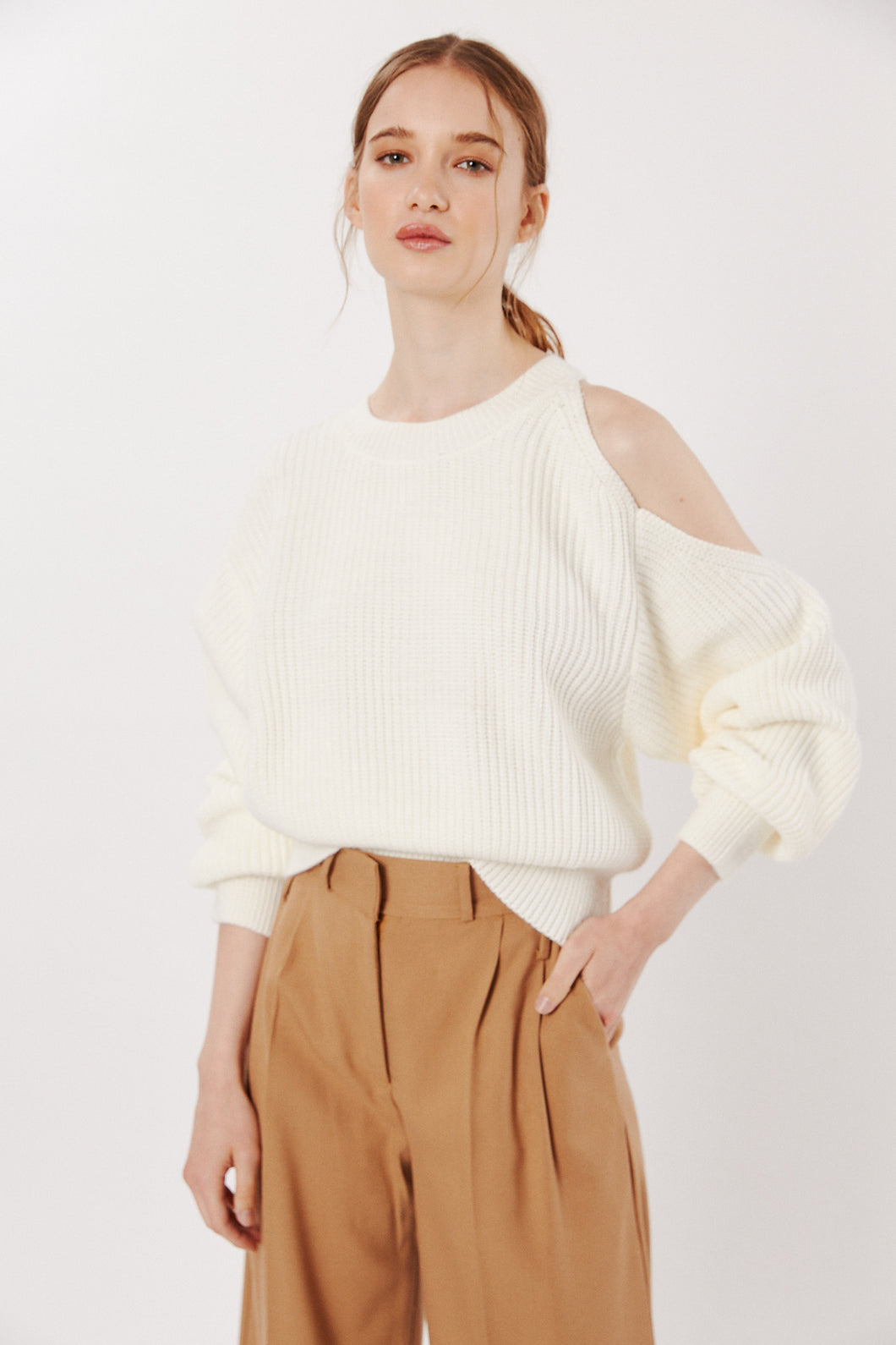CONTI CUT OUT SWEATER