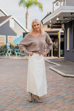 Load image into Gallery viewer, 80138 MAXI SKIRT
