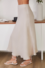 Load image into Gallery viewer, 113002 LINEN MAXI SKIRT
