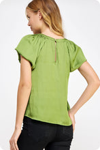 Load image into Gallery viewer, 50120 HEIDI SATIN TOP
