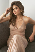Load image into Gallery viewer, HD0281 V-NECK MIDI DRESS
