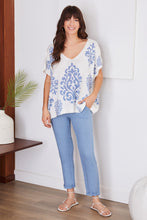 Load image into Gallery viewer, MA018 DAMASK PRINT TOP

