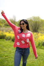 Load image into Gallery viewer, K52C2W812 MINI DAISY SWEATER
