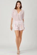 Load image into Gallery viewer, MAV1102C2 SHEER BUTTON DOWN TOP
