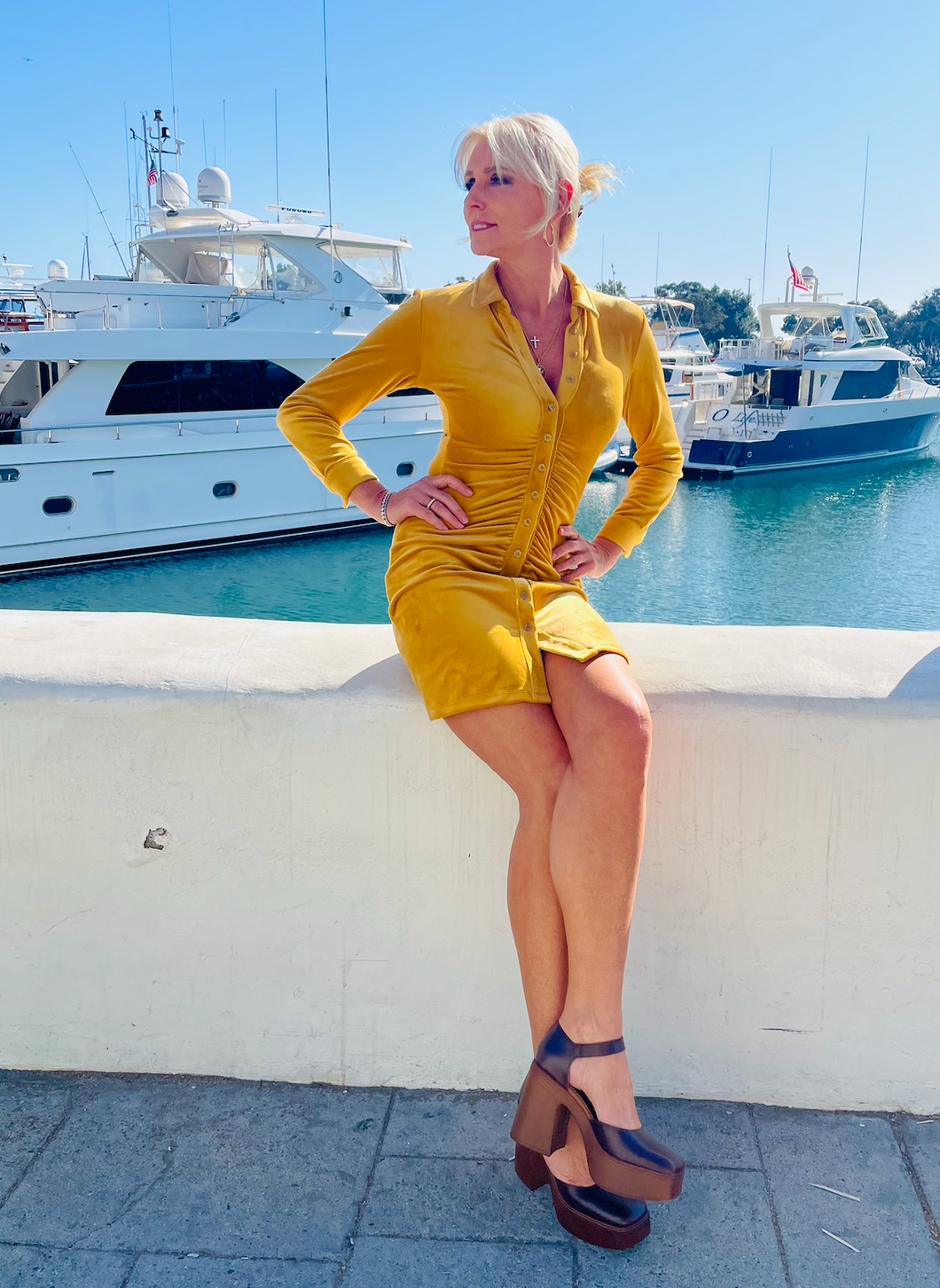 SIENNA DRESS GOLD